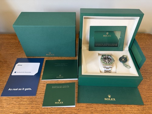 Rolex submariner date 126610lv - rolex,