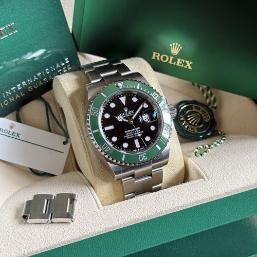 Rolex submariner 126610lv - rolex,