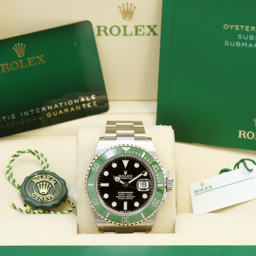 Rolex submariner date - rolex,