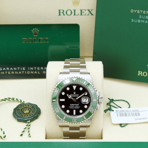 Rolex submariner date - rolex,