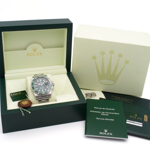 Rolex submariner hulk 116610lv - submariner,
